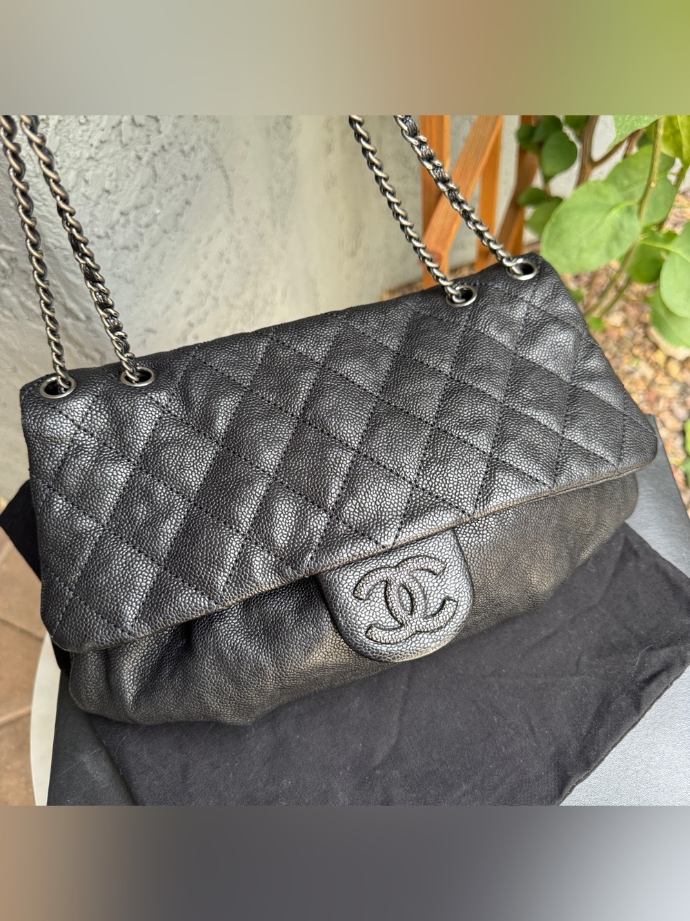 Chanel Shiny Caviar Quilted Elastic Flap Shoulder Bag - Picture 4 of 16